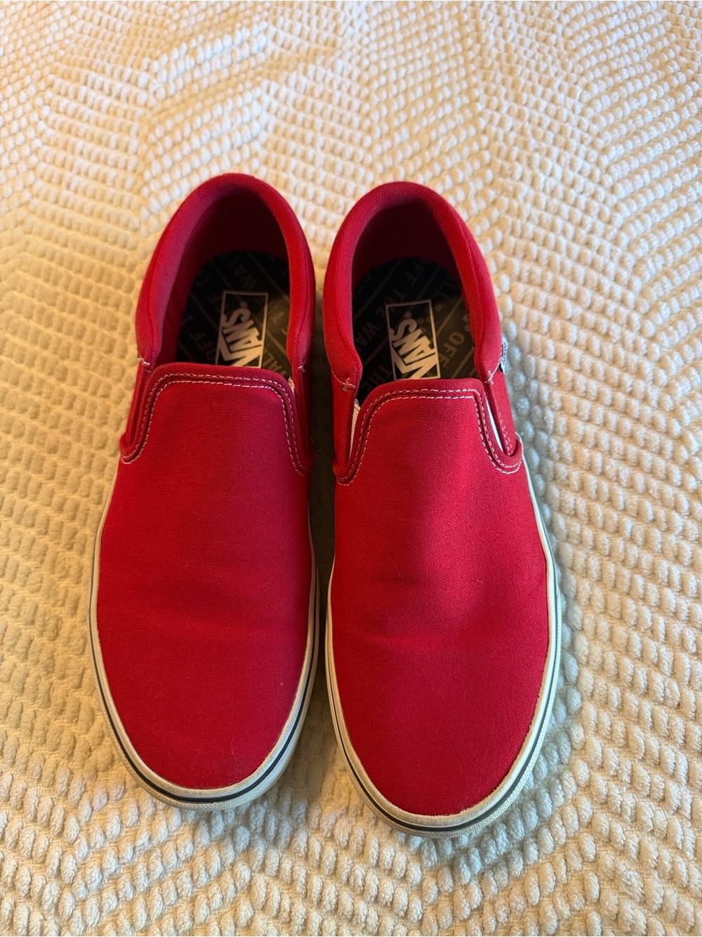 Vans Mens size 10.5 Checkerboard Racing Red Slip-On Canvas Sneakers